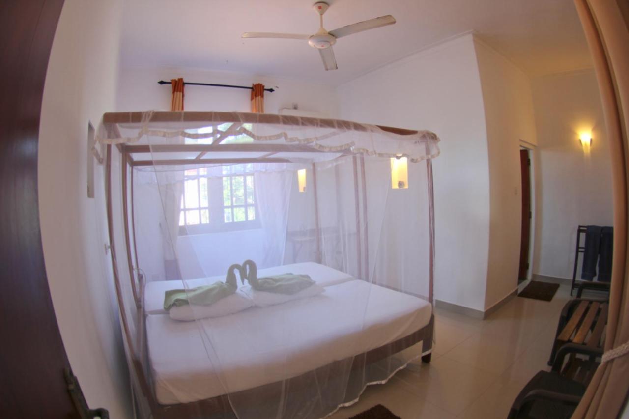 Angel Inn Guest House Negombo Exterior foto